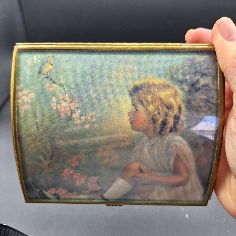 VINTAGE VIA VERMONT LTD GLASS & BRASS GIRL FLOWERS BIRD MUSIC JEWELRY BOX